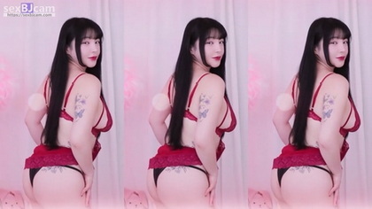 Disfruta de una sensual sesión íntima privada con KBJ24040269
