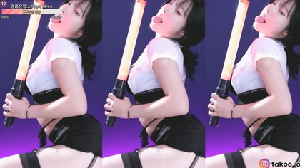 Disfruta de una sensual sesión íntima con Milkkim123