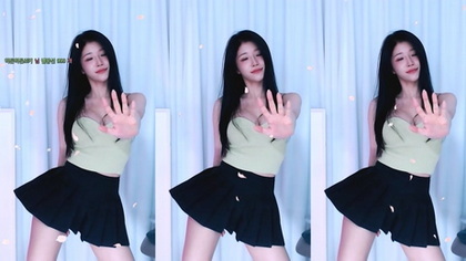 Wannabe33 en KBJ-25010674: Vive una Experiencia Intensa