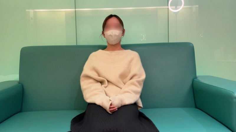 Una Maestra Cachonda de 23 Años Se Descontrola