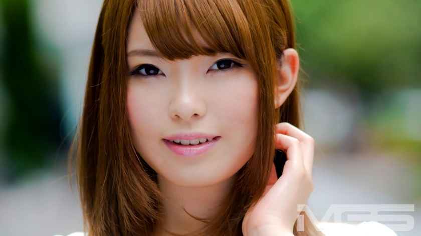 Estudiante de Música Serina-chan: ¡Una Experiencia Inolvidable!