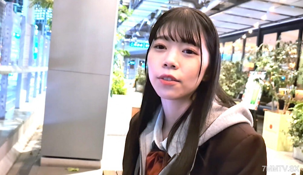 FC2-PPV-4629991: Kana-chan's Legendary Oil Scene in Powder-Red