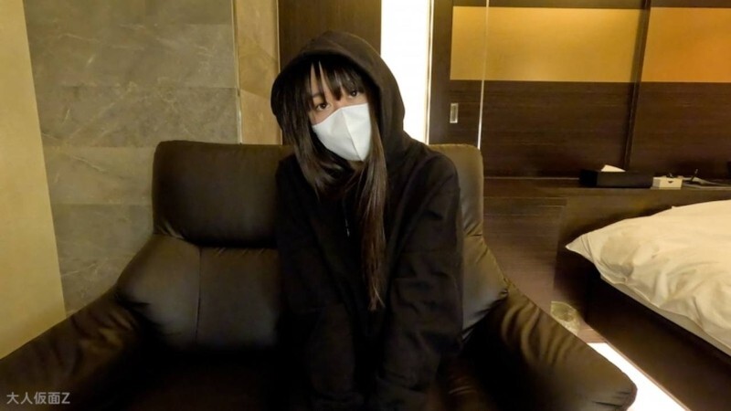 Hazuki's First Time: 18-Year-Old Model's Debut Creampie Experience