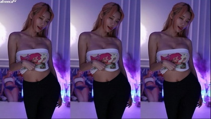 Rubia Sexy y Salvaje en Acción - 2023